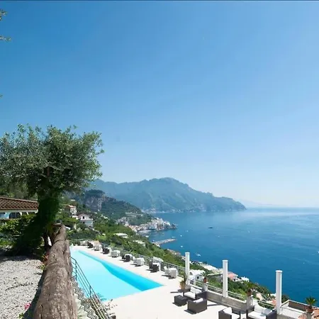 La Florisandra Coast أمالفي