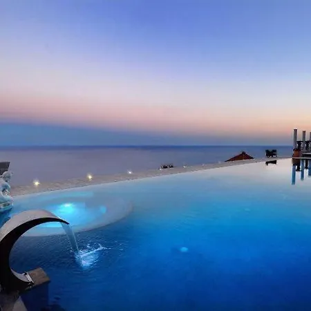 La Florisandra Coast Apartment